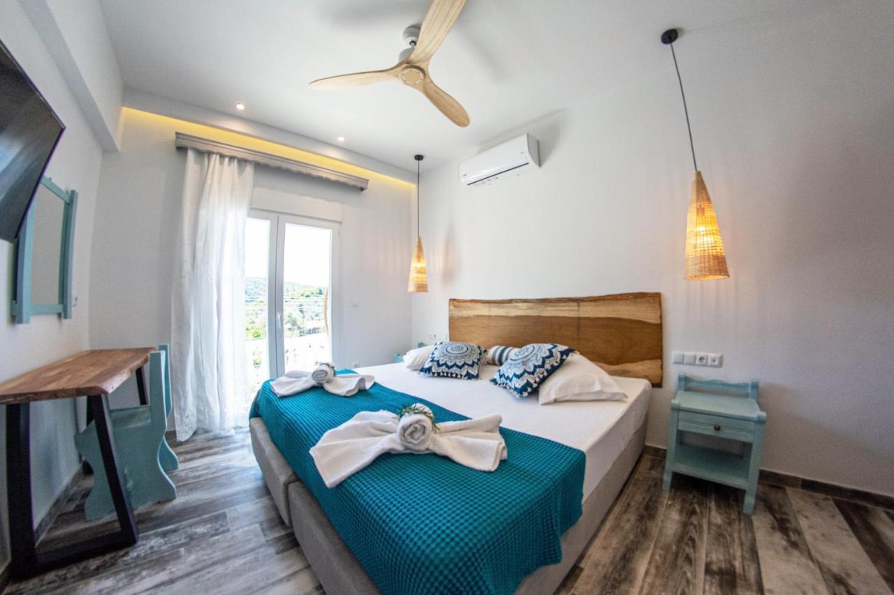 Nausika Rustic Cottage ปาเลโอกัสไตรซา ภายนอก รูปภาพ