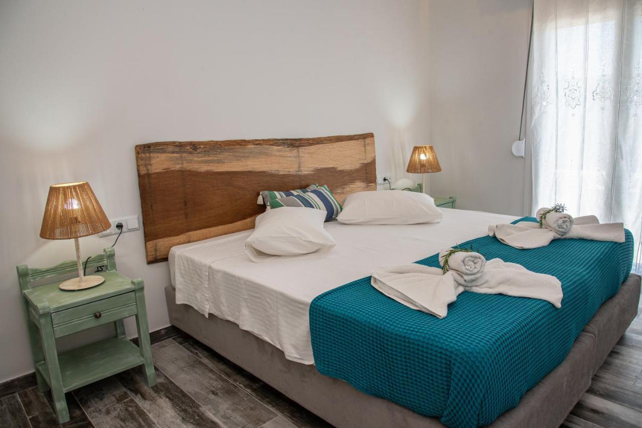 Nausika Rustic Cottage ปาเลโอกัสไตรซา ภายนอก รูปภาพ