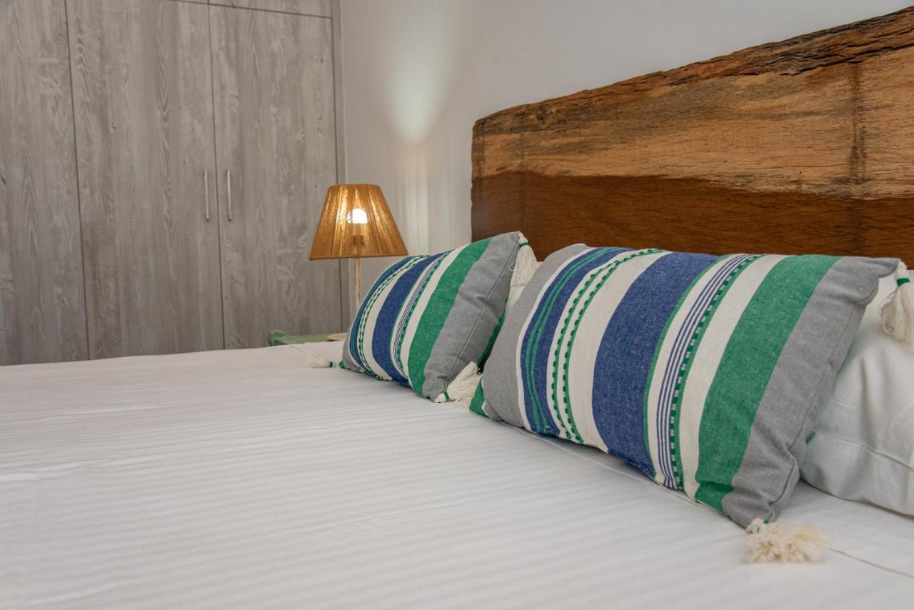 Nausika Rustic Cottage ปาเลโอกัสไตรซา ภายนอก รูปภาพ