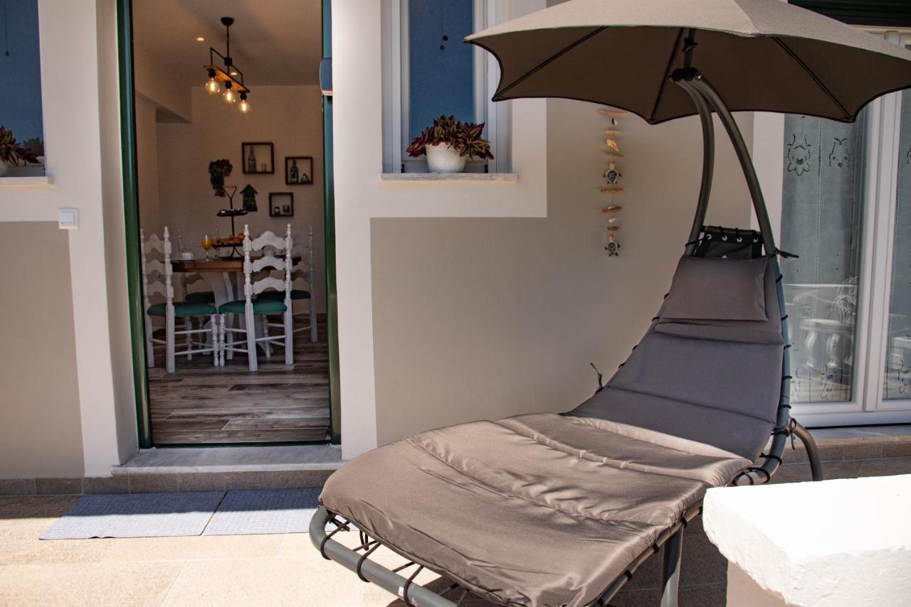 Nausika Rustic Cottage ปาเลโอกัสไตรซา ภายนอก รูปภาพ
