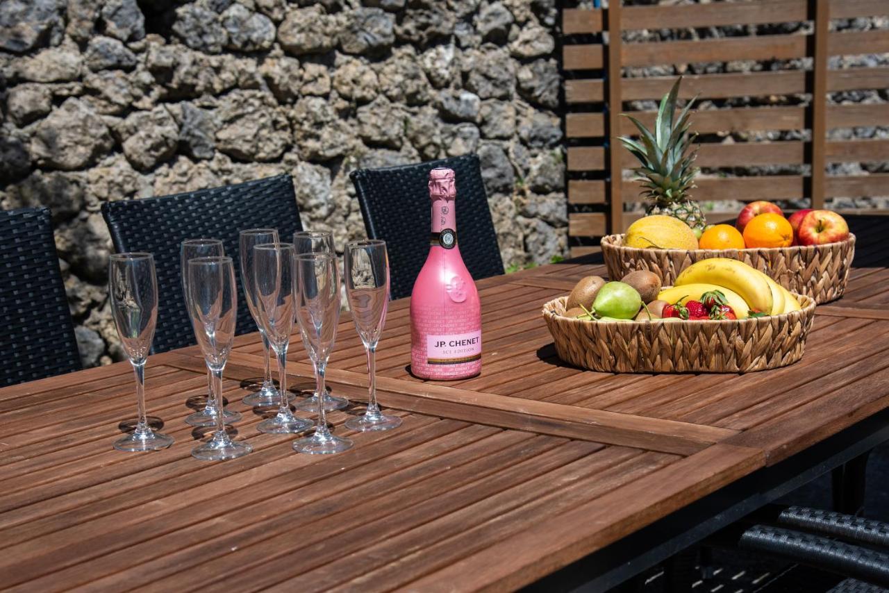 Nausika Rustic Cottage ปาเลโอกัสไตรซา ภายนอก รูปภาพ